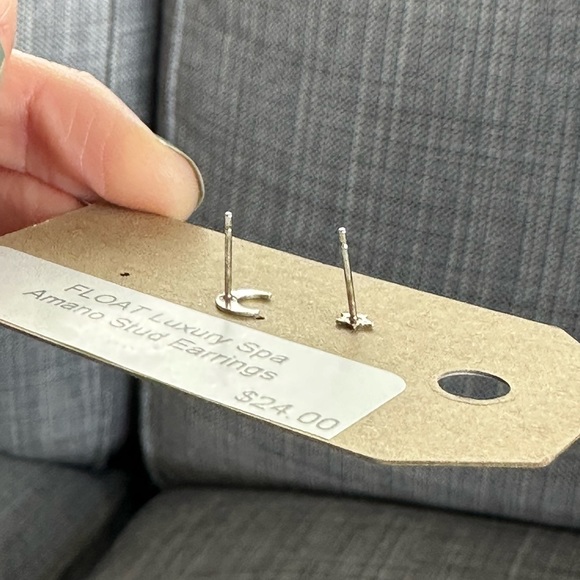 ✨NWT✨ Amano Studio | Moon and Star Stud Earrings ✨ - Picture 5 of 5